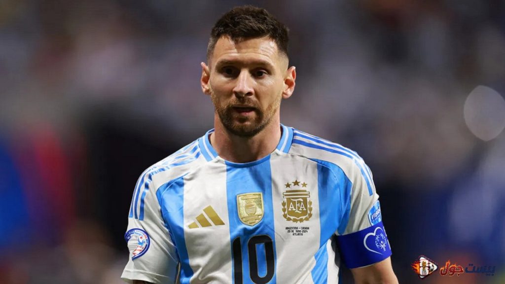 ليونيل ميسي خلال نهائي كأس العالم 2026 بعد خسارة الأرجنتين أمام إسبانيا وسط انتقادات بسبب صمته عن سلوك منتخب بلاده.